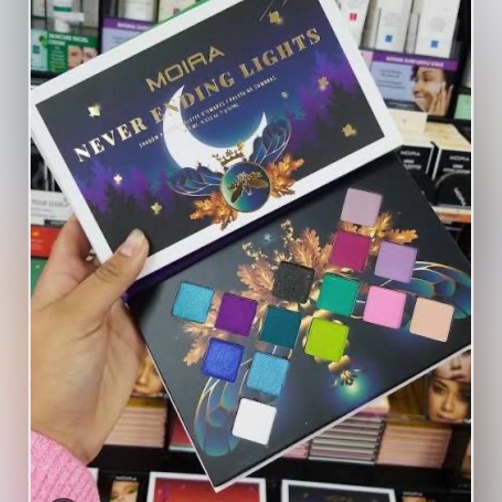 MOIRA “NEVER ENDING LIGHTS” EYESHADOW PALETTE - BRAND NEW in the sleeve! - Picture 12 of 13